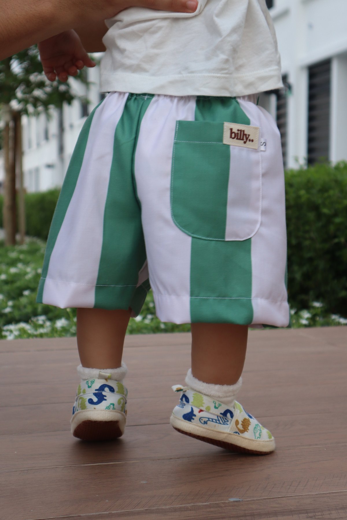 JUMBO STRIPE BAGGY PANTS